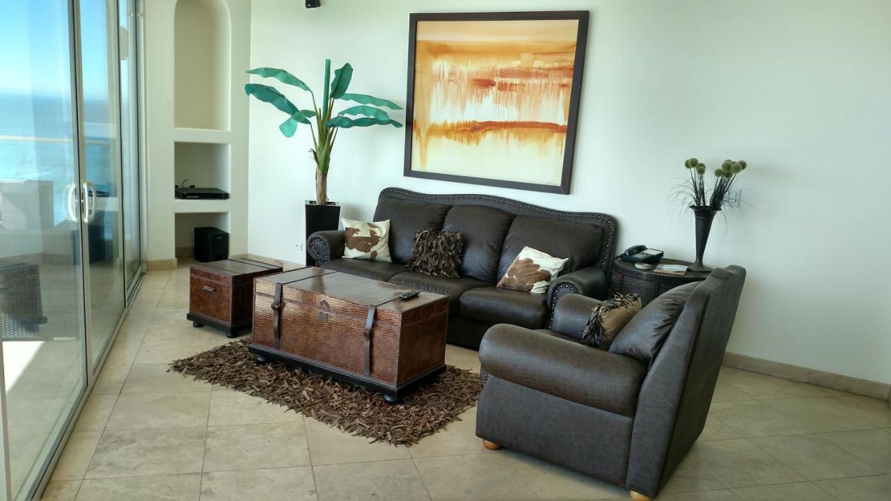 Las Olas Resort & Spa Rosarito Exterior photo