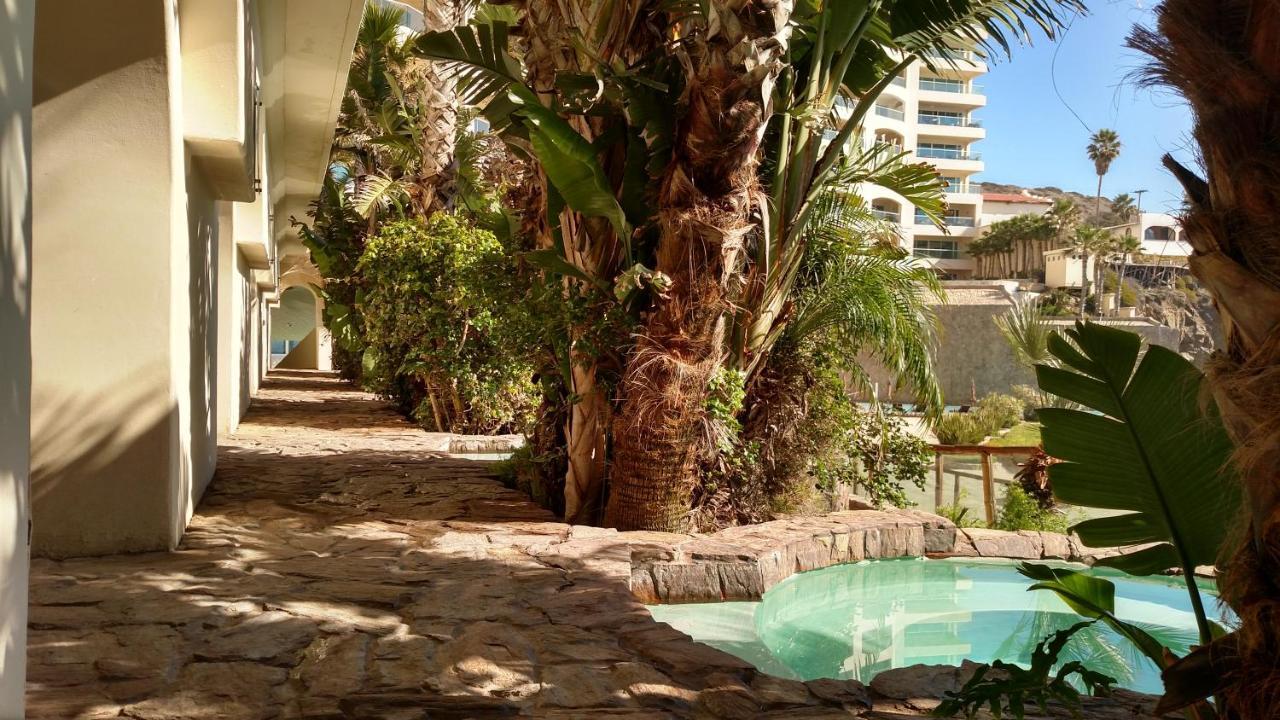 Las Olas Resort & Spa Rosarito Exterior photo
